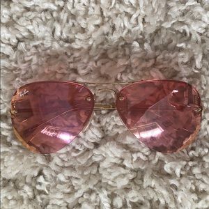 Ray-Ban Aviator Sunglasses